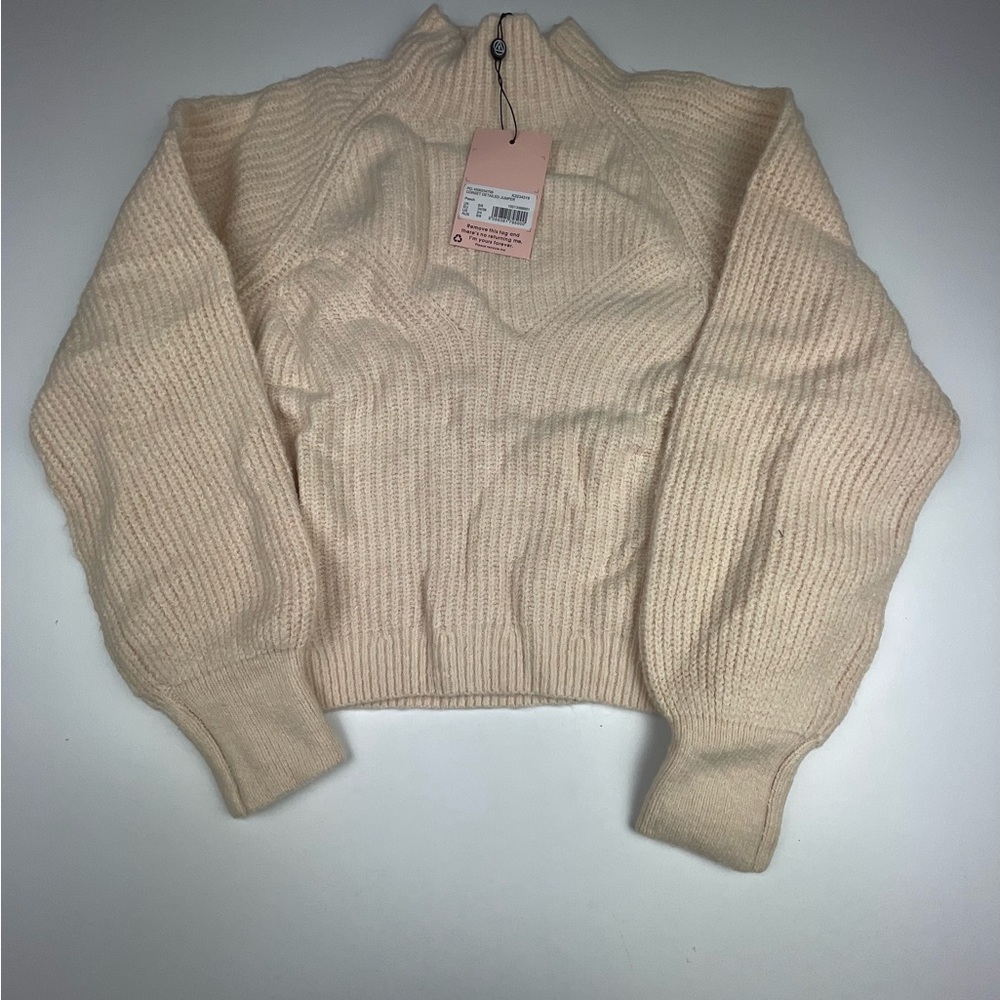 CORSET DETAILED JUMPER
Peach